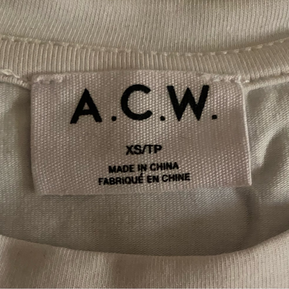 Cropped Tee - Picture 4 of 4